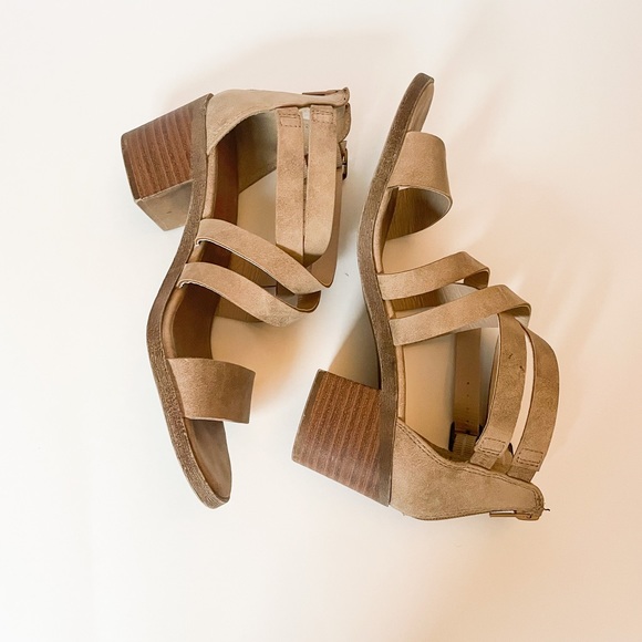Jellypop Tan Strappy Heels size 7.5 - Picture 7 of 9